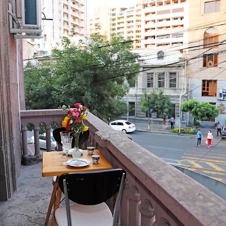 Cozy Apartment On Republic Square Erivan Dış mekan fotoğraf