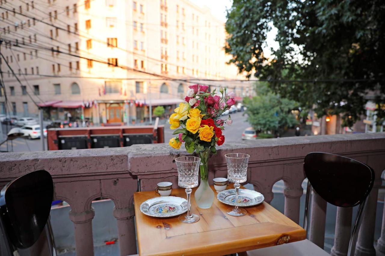 Cozy Apartment On Republic Square Erivan Dış mekan fotoğraf