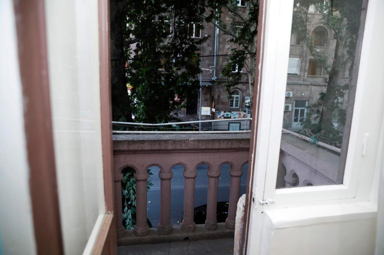 Cozy Apartment On Republic Square Erivan Dış mekan fotoğraf